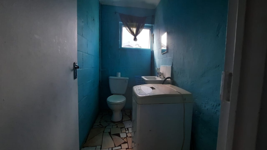 2 Bedroom Property for Sale in Kleinmond Western Cape